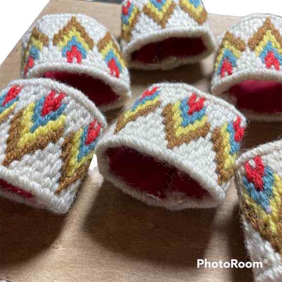 Handmade 1970's Vintage Needlepoint Canvas Napkin Rings - Set of 8 - 70's Boho - Picture 2 of 7